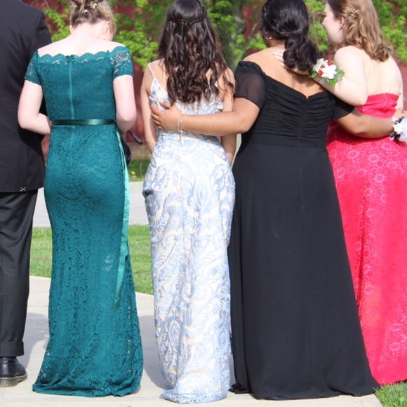 Windsor Prom Dress - Picture 2 of 4